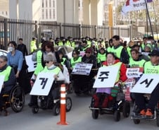 [MT리포트]장애등급제 폐지 쟁취한 후 또 거리로 나선 까닭은