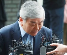 조양호 회장, 대한항공 '경영권' 유지 실패…재벌총수 '첫 사례'