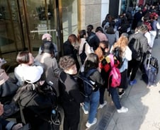 [MT리포트]진화하는 따이궁…전용앱부터 전문짐꾼까지