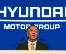 수석부회장된 정의선, 연봉 64% 뛰었다…30억 수령