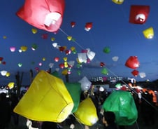 [팩트체크]산불우려 '풍등', 날려도 처벌 안 받는다?