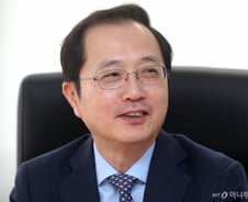 현장 온 'ICT 전문가', 석제범 IIPT 원장은 누구