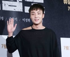 [단독]'음란물 유포' 로이킴, 내일 경찰 조사