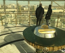 文대통령은 왜 '카자흐 前대통령' 만날까…수도가 그의 이름