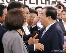 [팩트체크]오신환 의원 사보임은 합법vs불법?