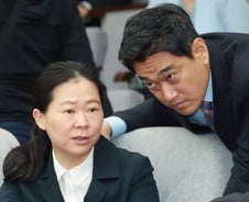 오신환-한국당, 헌재에 '사보임' 효력정지 가처분신청