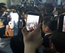 [300포토]국회 사진찍기 대회(?)…"얼굴 구체적으로 찍으세요"