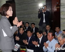 법안도 못 내는 '저질 국회' 끝나지 않았다