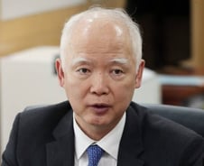 "'파산선고' 단어 법에서 없앤다"