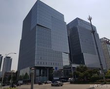 [르포] 세운 첫 재개발 '을지로 써밋타워'…"손님 늘겠죠"