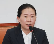 여경 출신 권은희 "여경, 현장근무 달가워하지 않는 분위기"