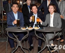 [기자수첩]연출·각본 오신환, 티저로 끝나면 안되는 '맥주타임'