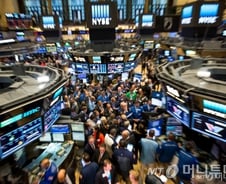 [뉴욕마감] 무역전쟁 '확전'에 미끄럼…다우 0.4%↓