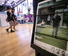 韓영화 최초 '황금종려상'…CJ ENM, '기생충' 기대감 UP