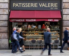 [MT리포트]93년 역사 빵집도, 4만명 건설사도 '휘청'…英이사회 태만 '홍역'