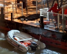 헝가리 사고 목격자 "밤 10시쯤 갑자기 전복, 빠르게 침몰했다"