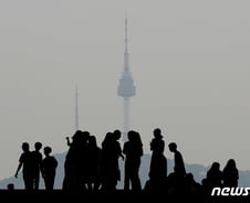 [단독]저공해차 의무판매량 못 채운 만큼 '과징금' 부과 가닥