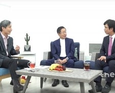 홍준표 vs 유시민, 文정부 경제정책도 '격돌'