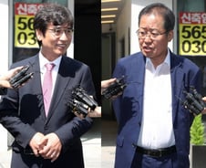 홍준표 "깐죽 없어졌다", 유시민 "盧 대통령 괴롭혀서…"