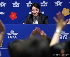 [기자수첩]조원태 한진 회장의 데뷔전