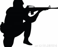 [단독]"군에서 다쳐도 민간병원에서"…'병사 실손보험' 생긴다