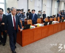 [MT리포트]'폴리페서 방지법' 사각지대 놓인 장관들