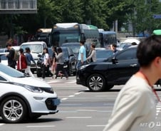 [MT리포트]3포세대, 車도 포기…30대, 허리 휜다