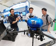 '대한민국 수소엑스포' 마지막날..."에어팟 2세대 놓치지 마세요"