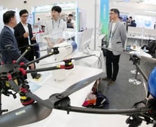 "개미투자자에 군수업체까지"…'수소 中企' 카탈로그 조기 품절  