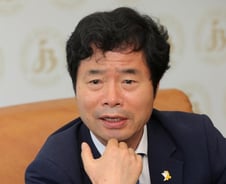 [MT리포트]김승환 교육감이 '자사고 지정 취소' 밀어붙이는 이유는