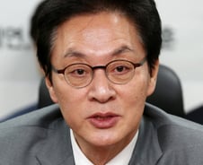 정두언 전 의원 숨진 채 발견, 방송가도 충격