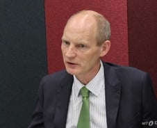 "플라스틱은 무죄, 잘못 버리는게 문제일 뿐"