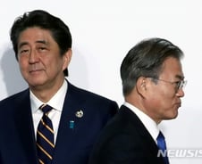 아베 '반쪽 승리'에도 靑 "달라질 게 없다" 강대응·장기전