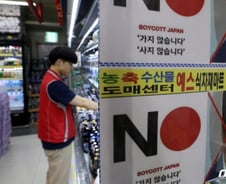 주가 오르자 주식 판 기업들…'애국株의 배신'