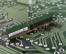 코스피 2100선 회복에도 주식 비중 축소 외치는 이유