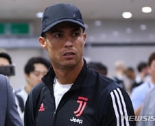 펄펄 날던 호날두, 프리시즌 2경기 153분 2골... 한국서만 '0분'