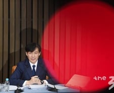 조국, 지명에서 '청문회없는' 기자회견까지…25일간 무슨 일이