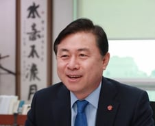 [MT리포트]김영춘 "수소충전소는 휴대폰의 기지국, 인프라 확충해야"
