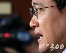 조국 청문회 앞 쪼개진 바른미래당…오신환 끝내 '불참'