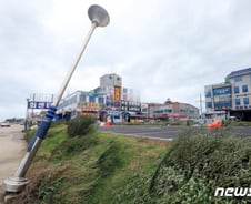 태풍 '링링' 강풍에 충남서 70대 할머니 숨져