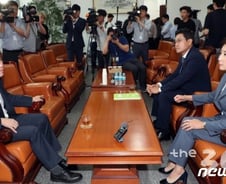 나경원 "조국 임명 강행, 참담해…가능한 모든 방법으로 투쟁"