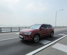 [시승기] 통행료 할인도 받는 '요즘' 코란도, 주행감은?