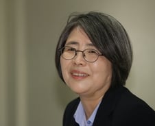 '조국 정국' 속에 개천 용과 공정 강조한 김영란