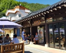 [르포] 연매출 1.2억 '청수정 카페' 열었더니…인구 늘어난 순천