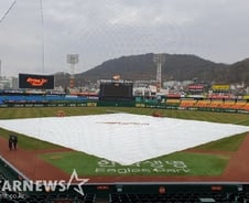 '태풍 타파 북상中' 사직 NC-롯데전 취소 '23일 편성'