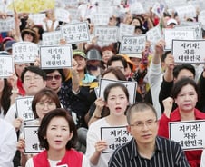 [사진]광화문 집회 참석한 황교안-나경원