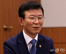 문성혁 장관 "해운 산업, 내년 하반기 '터닝포인트'"