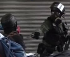 [광화문]홍콩의 중국인…천안문의 홍콩경찰