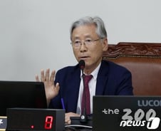 [팩트체크]국감장서 "X신 같은게"…여상규 발언은 징계 사유?