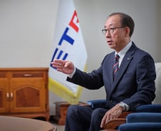 "세계에서 인공지능 가장 잘 다루는 나라 만들겠다"